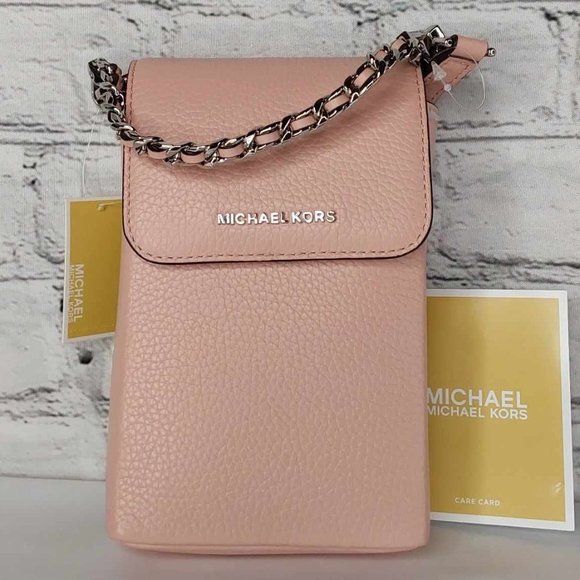 'MICHAEL KORS' LEATHER 'JET~SET' CROSSBODY BAG - Picture 16 of 16